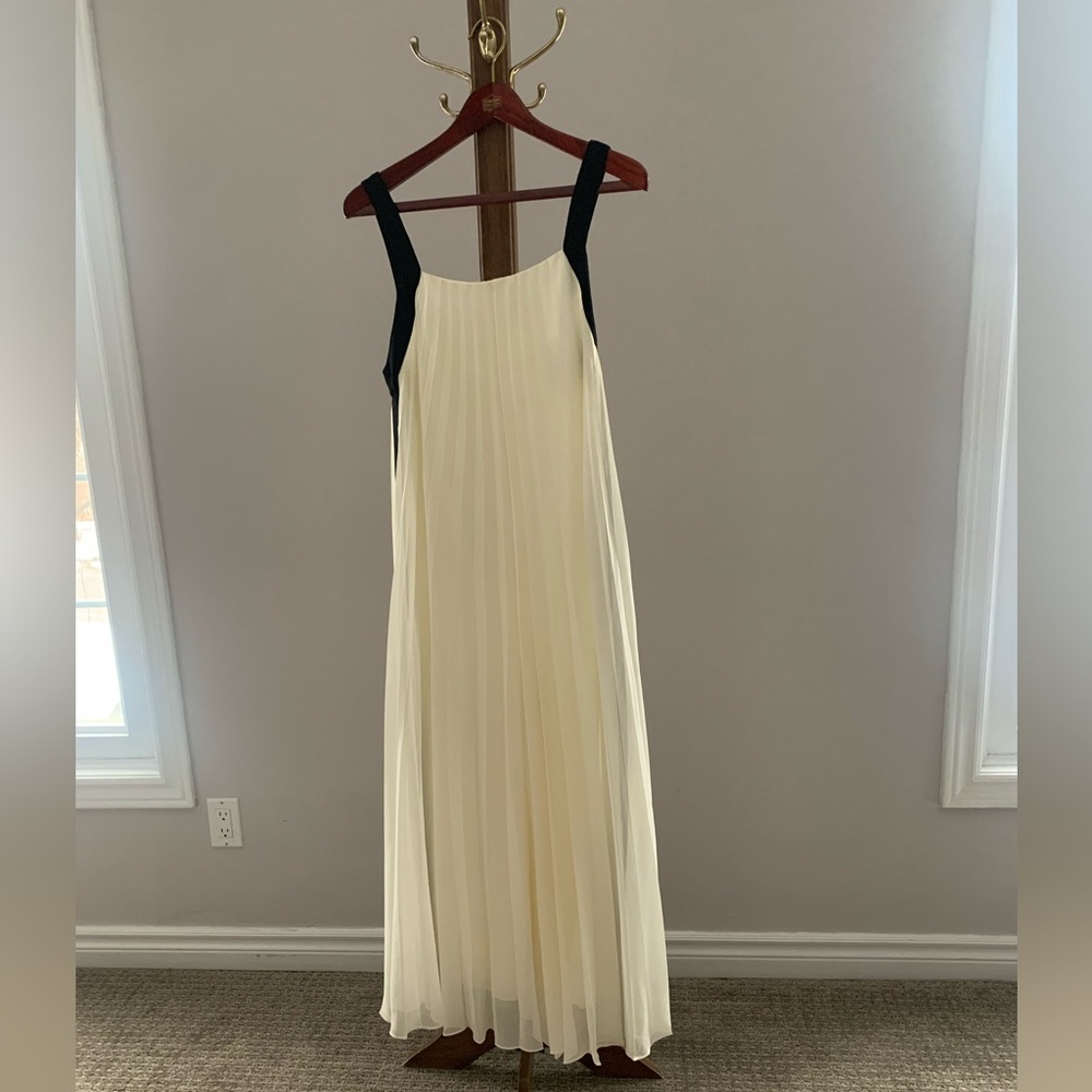 CLUB MONACO| Pleated Evening-wear Jumpsuit Sz M